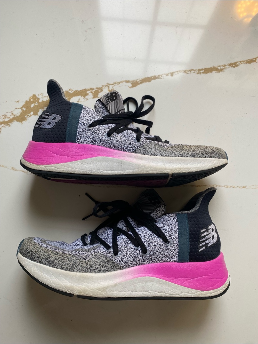 Sz 8.5 Balance Grey Knit Sneakers with Pink Midsole